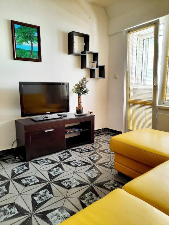 Apartment Міа Varna Esterno foto