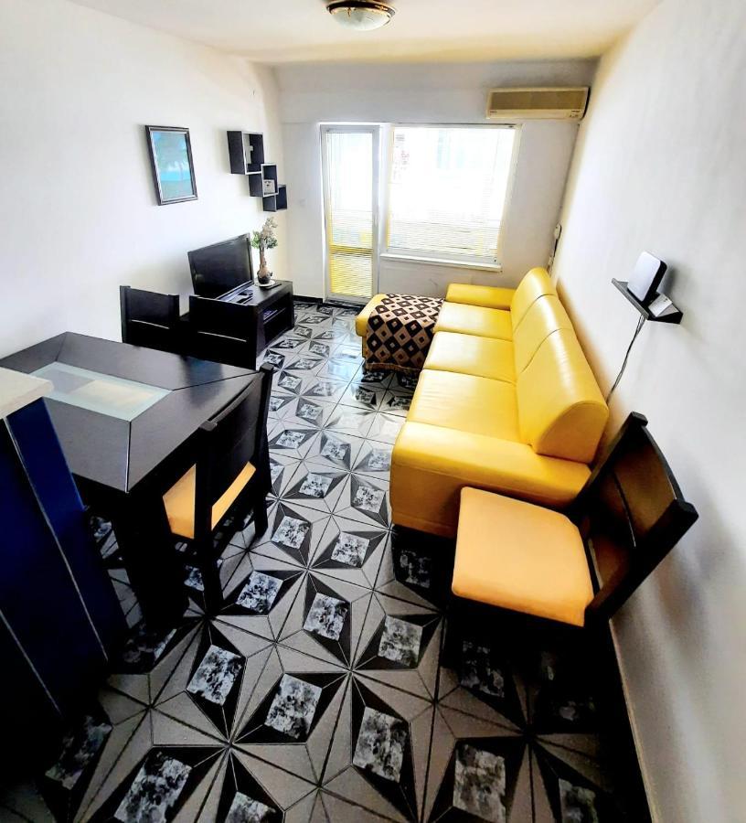 Apartment Міа Varna Esterno foto