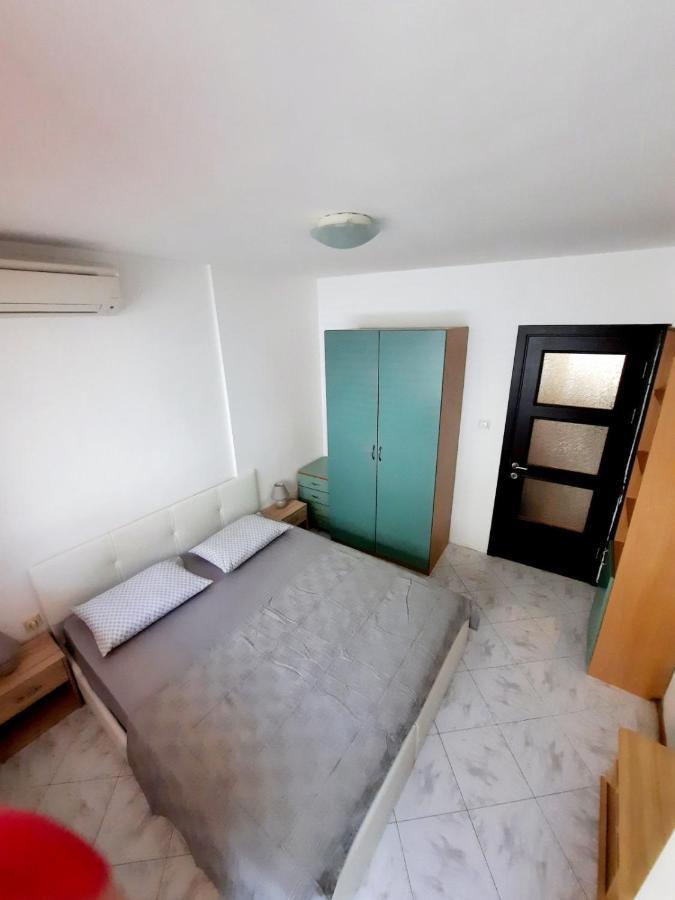 Apartment Міа Varna Esterno foto